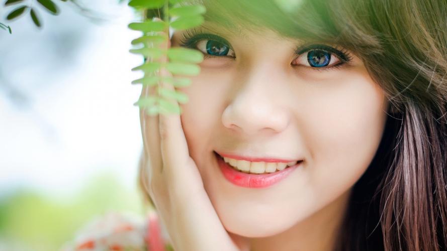 时隔32年重回大银幕 陈佩斯电影《戏台》首映礼举办